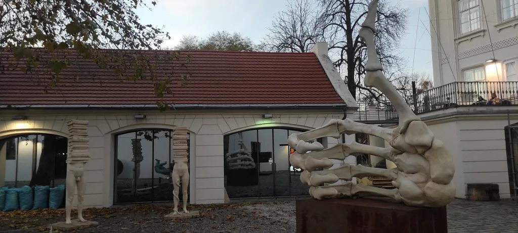 Most i wieże – symboliczne przejścia